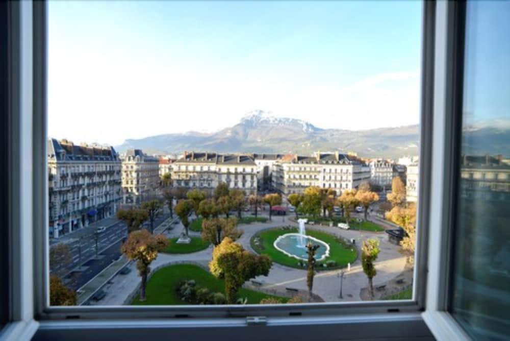 Hotel D'Angleterre Grenoble Hyper-Centre Екстериор снимка